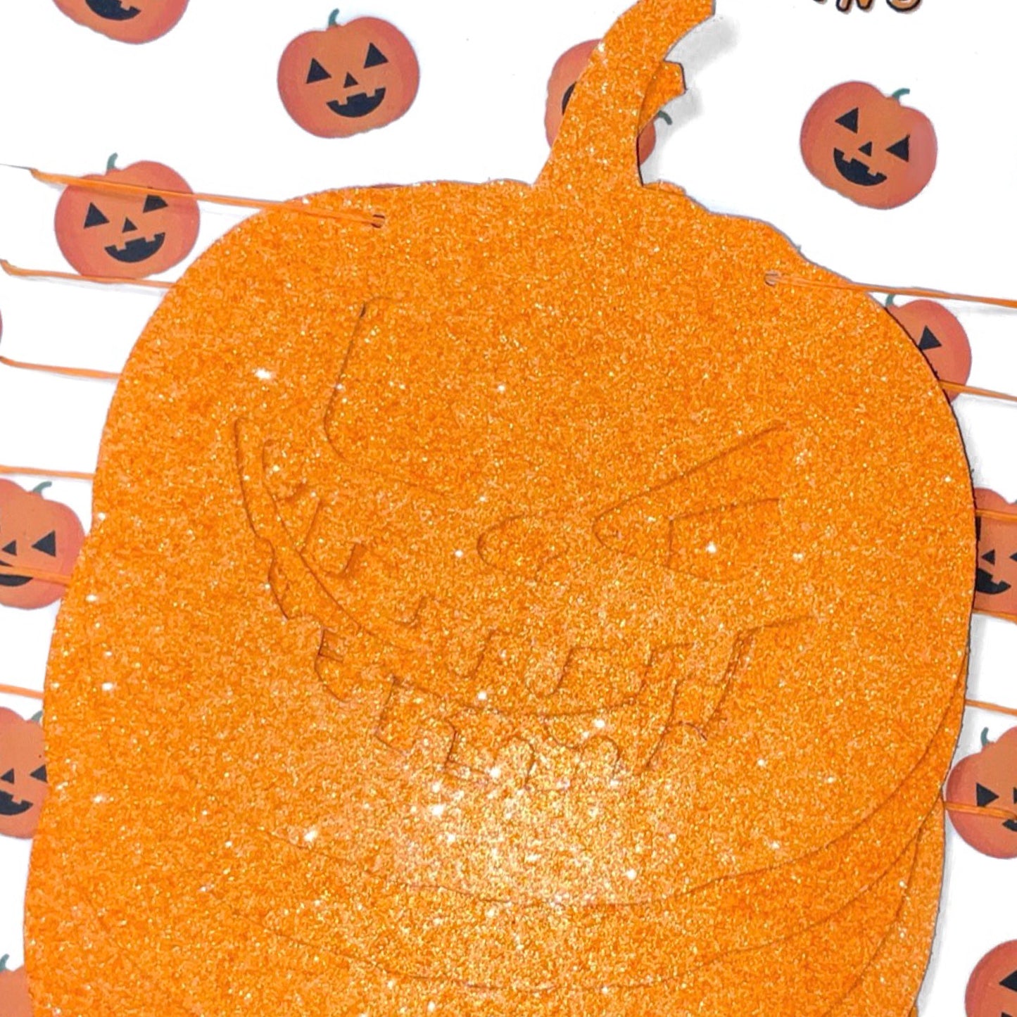Spooky Halloween pumpkin garland for kids - Pumpkin Jack O Lantern