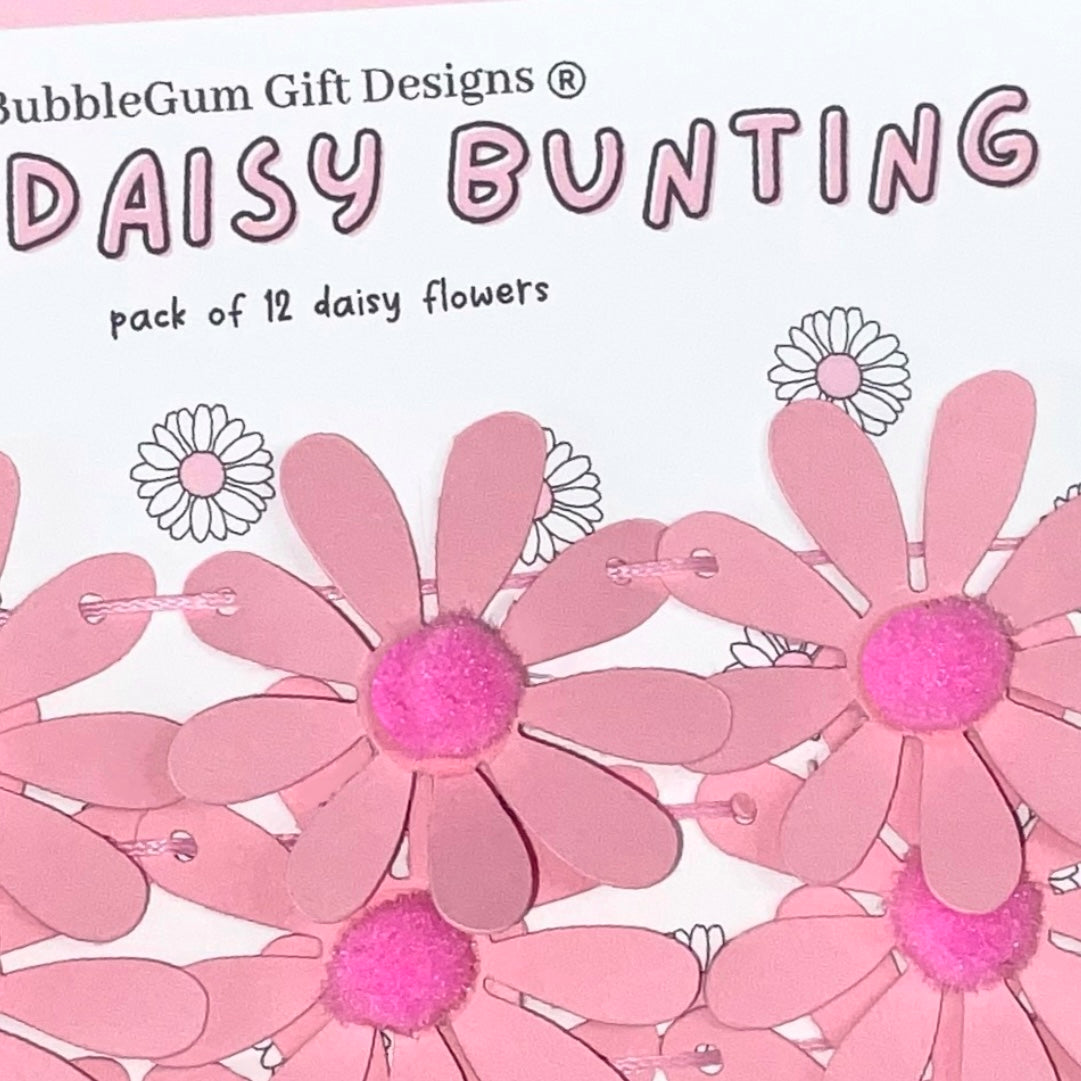 Pretty in Pink Daisy Garland – Fun Retro Flower Bunting with Pom Pom Centres for a Pop of Flower Power