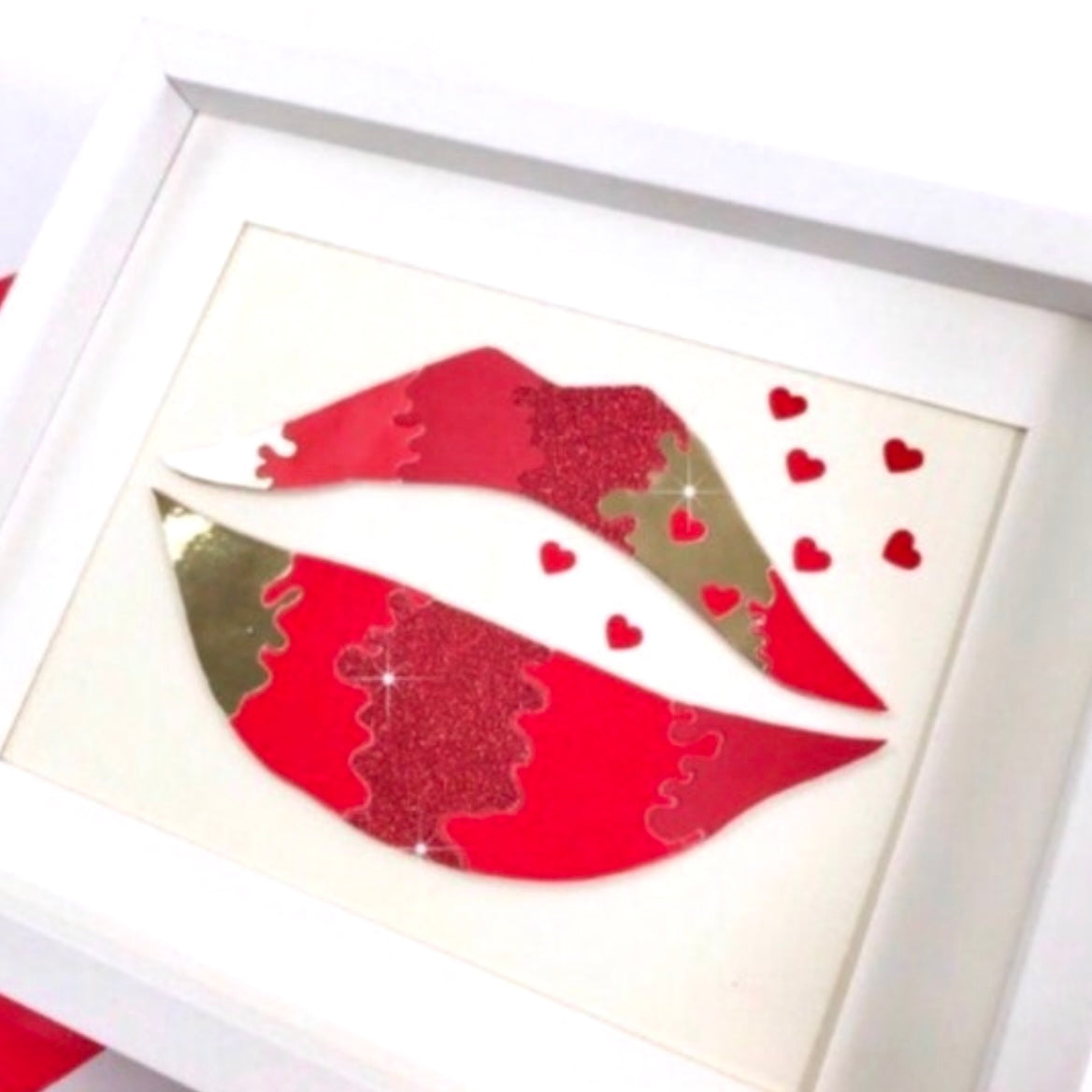 Red lips wall art handmade, Minimalist lips artwork, Pop culture wall art with frame